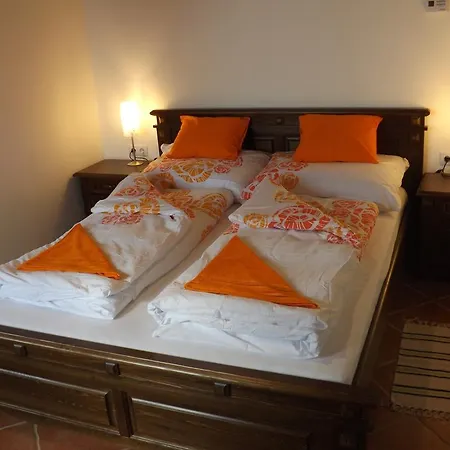 Nagybajcsi Körtefa * Nagybajcs