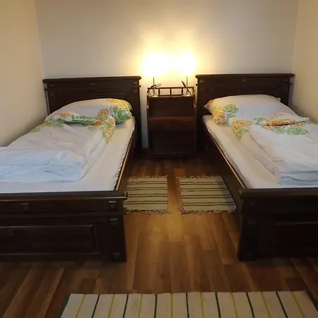 Nagybajcsi Koertefa Vendeghaz *